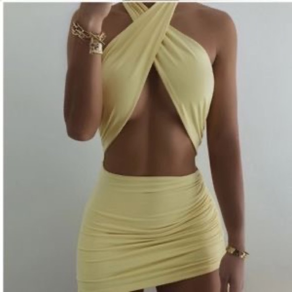 NWT My Outfit Online Yellow Wrap Halter Dress Size Small